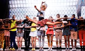 Основательница и руководительница студии танца «тодес» алла духова похвасталась роскошными комнатами в новом доме с двумя большими гардеробными. Teatr Tanca Ally Duhovoj Todes Tancuem Lyubov Romanetto Livejournal