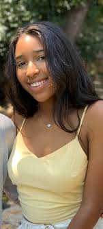 Say hello to Jheri'! Hi my name is Jheri' Richards and I am a senior  psychology major from Houston, Texas. Ive spent most time at Yale singing  and luckily that's been with