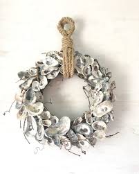 18 Couronne De Coquille D 39 Huitre Couronne D 39 Huitres Decor D 39 Huitres Couronne Nautique Cour Couronne Nautique Couronne Coquillage Decor De Plage