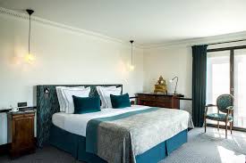 Hotel Paris Hotel Brighton Esprit De France En 2020 Brighton Esprit De France Ile De France