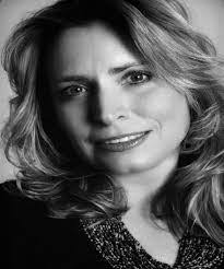 Louise Webb's Instagram, Twitter & Facebook