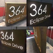 Corten Rouille Steel Led Lumineux Maison Entreprise Signe Plaque En 2020 Caisson Lumineux Plaque Signaletique Et Enseigne Lumineuse