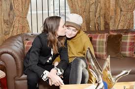 Actor elliot page (formerly ellen) and the professional dancer and choreographer first met on instagram in 2017. 5 Things To Know About Ellen Page S New Wife Emma Portner Abc News