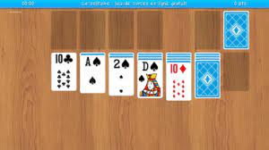 La partie commence avec 28 cartes réparties en sept. Le Solitaire Le Meilleur Jeu De Cartes Gratuit En Ligne C Est Le Jeu Du Solitaire