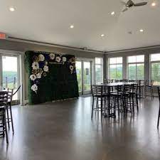 Jul 02, 2021 · at blue ridge winery you'll enjoy 360 degree views of the vineyards, mountains, and a beautiful christmas tree farm off in the valley. Blue Valley Vineyard And Winery 308 Photos 188 Reviews Wineries 5535 Blue Valley Way Delaplane Va Phone Number