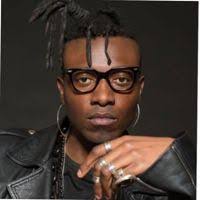 Chris Blades's Instagram, Twitter & Facebook