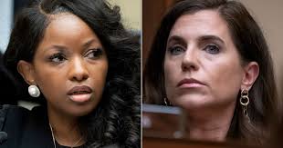 Nancy Mace Committee mein Dem pe chadhaayi, "bahar chalke settle karein?"  keh diya! : r/politics