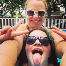 Nicole Cataldi (@goldielox567)