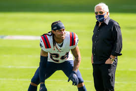 The home stadium of the national football league (nfl) team, the new england patriots, is in foxborough, massachusetts, which is located 22 miles southwest of boston. Unwl388l4lv1um