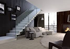 In caso di scala a sviluppo lineare, assume la conformazione di un prisma retto con una larghezza pari a quella della scala: Arredare Il Tuo Sottoscala