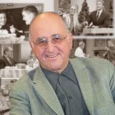 His father was an affluent construction manager. Alfred Biolek Im Interview Ich Blicke Auf Ein Wunderbares Leben Zuruck Planet Interview