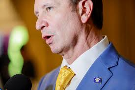 Inside Jeff Landry's homeless shelter: What residents say