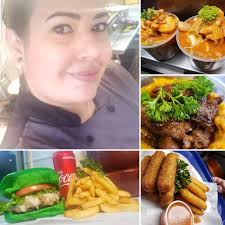 La joven Karen Santiago Schelmety, de 30 años y del pueblo de Camuy, cuenta  con su propio food truck llamado El churraskiny, donde se especializa en  mofongos rellenos, carnes a la plancha,