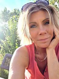 It's possible you've noticed some physical changes in me recently. Well  those changes happen from the inside out. It's about ditching the toxins,  leaning into happier and healthier choices, and simplifying my