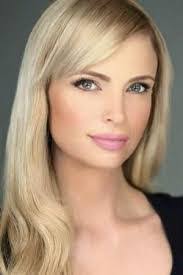 Michelle Bruski's Instagram, Twitter & Facebook