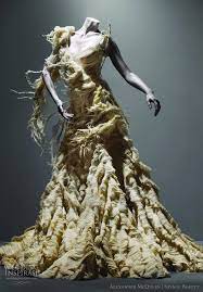 Above, an exotic bird of a dress; Alexander Mcqueen Wedding Dress Feathers 9ffc36