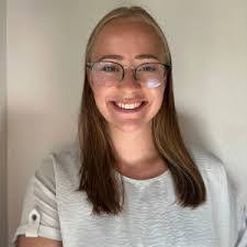 Allie Geiger's Instagram, Twitter & Facebook