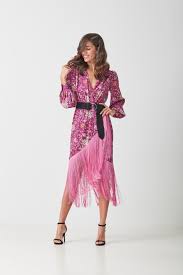 Vestido de zara color coral. 5 Looks De Coosy Para Ser La Invitada Perfecta Telva Com