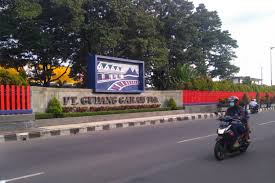 Sebelumnya, rencana kebijakan ppkm darurat dibahas dalam rapat terbatas (ratas) istana yang dipimpin langsung oleh presiden jokowi pada selasa, (29/6/2021). Bandara Milik Gudang Garam Di Kediri Ditargetkan Rampung April 2022 Halaman All Kompas Com
