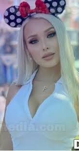 Daniella Chávez: BIo, family, net worth