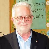 PDF) All' origine dello Studio: politica e cultura della città