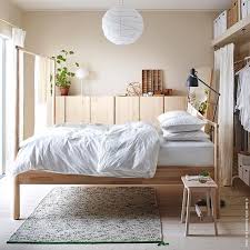 Websta Ikeadeutschland Puristisch Schlafen Lisabo Minimalistisch Holz Gjora Ivar Angslilja Meinik Ikea Small Bedroom Bedroom Interior Small Bedroom
