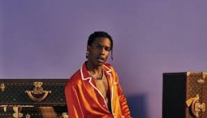 Asap rocky wearing maison margiela denim jacket with faux fur collar and lining, maison margiela distressed slim fit jeans, alexander wang kent high chukka boot, goyard 3d pattern belt Asap Rocky Goyard Vans 52 Remise Www Ak Hel Com