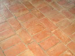Indoor Outdoor Quarry Floor Tiles Handmade Terracotta Antique Terracotta Collection By B Patio Tiles Terracotta Floor Flooring
