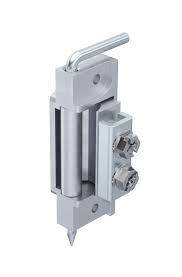 To secure the hinge firmly on the doorpost, you will make use of some removable pins. Hinges Dirak