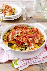 Zucchiniauflauf Mit Hahnchen Rezept Lecker Rezepte Huhnchenrezepte Zucchini Auflauf
