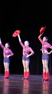 Juneau Dance Theatre (@juneaudancetheatre) · Instagram 照片和视频