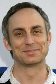 La pareja de Wallace Langham y de Melissa Voyagis