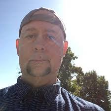 Bruce Trott's Instagram, Twitter & Facebook