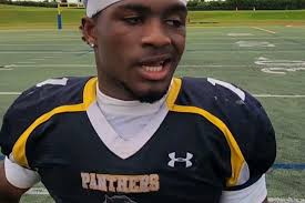 Jamal Agnew with a 102-yard electrifying kickoff return today!