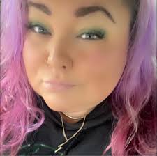 That's right, your favorite comedian is BACK! Watch Shayne Smith's brand  new Dry Bar Comedy special exclusively