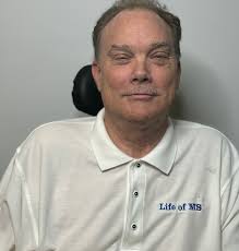 Robert Donerson's Instagram, Twitter & Facebook