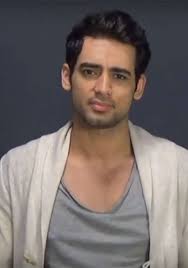 Arpit Chaudhary's Instagram, Twitter & Facebook