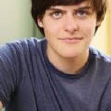 Jake Farrow's Instagram, Twitter & Facebook