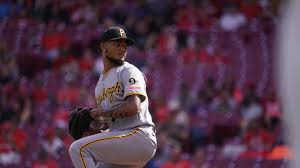Doval shows some good stuff coming out of 'pen in Pirates debut