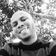 Guys our beloved brother Mccliff Hopwell Bello has lost his Father  😭😭let's put our brother in prayers 😩😩my condolences 🙏