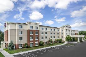 Springhill Suites Long Island Brookhaven Exterior Visiting Guest Relax Springhill Hotel Modern Hotel