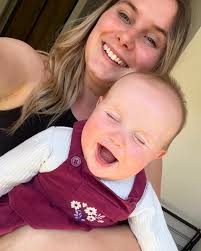 Auckland trip Sadie got to meet her 2 great grandparents, grandparents,  aunties, uncles, cousins and chosen aunties ❤️🥰