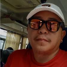 Davao City 1st District Congressman Paolo “Pulong” Duterte, along with his  sons—2nd District Congressman-elect Omar Vincent Duterte and 1st District  Councilor-elect Rigo Duterte II—officially took their oath of office  earlier today at