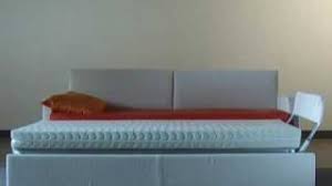 Songesand è una serie di mobili per la camera da letto dal design classico. Divano Letto Con Sottoletto Teseo Sofa Beds Youtube