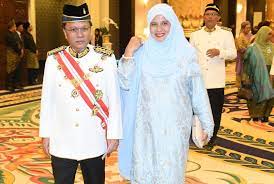 Shafie apdal sabah kita rakyat sabah punya bukan mereka punya. Sabah Cm Wife Attends Installation Of Yang Di Pertuan Agong Borneo Today