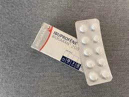 Therefore, all evidence included should be considered indirect evidence with respect to the. La Prise D Ibuprofene N Aggraverait Finalement Pas Les Cas De Covid 19 Selon Une Etude Britannique
