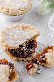 The Best Vegan Mince Pies In The Uk (And Our Favorite Recipes Too)
