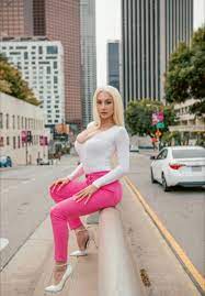 Pin On Tight Clothes 3