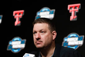 How Texas Tech plucked Chris Beard from UNLV, setting two programs