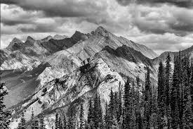 100 gambar pemandangan alam yang indah lukisan foto 100 gambar pemandangan alam yang indah dan mudah ditiru update terbaru contoh wallpaper pemandangan alam bagus keren lukisan foto sketsa hitam putih kartun dari berbagai tema seperti pantai lautan pegunungan pedesaan sawah. Gunung Hitam Dan Putih Di Luar Rumah Pemandangan Langit Puncak Perjalanan Gurun Satu Warna Indah Awan Pikist